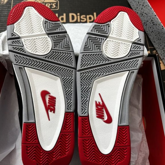Jordan 4 Low Bred Reimagined main image 5